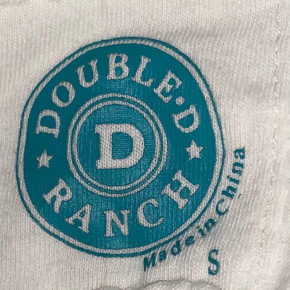 Double D Ranch Graphic Tee with Rabbit Design - Picture 10 of 10